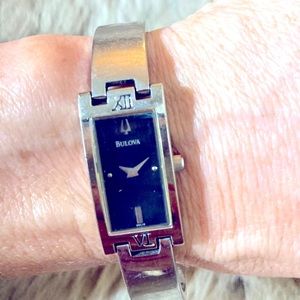 4/$15⛓Silver Bulova watch